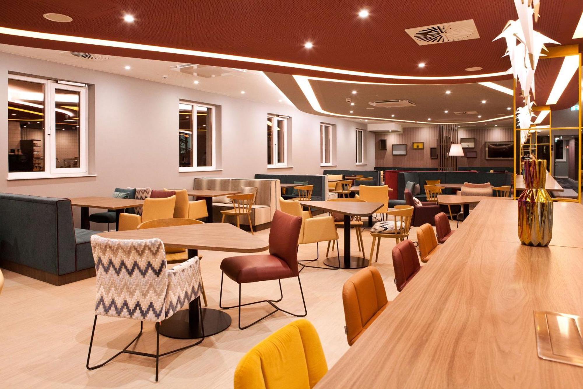 Hotel Hampton By Hilton Ratisbonne Extérieur photo