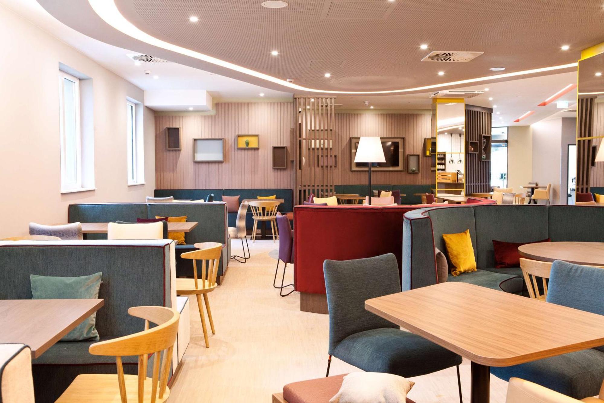 Hotel Hampton By Hilton Ratisbonne Extérieur photo