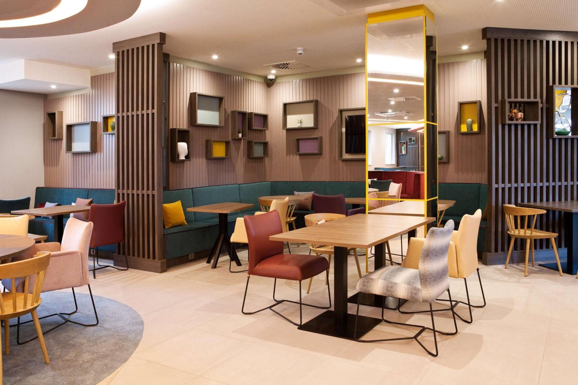 Hotel Hampton By Hilton Ratisbonne Extérieur photo