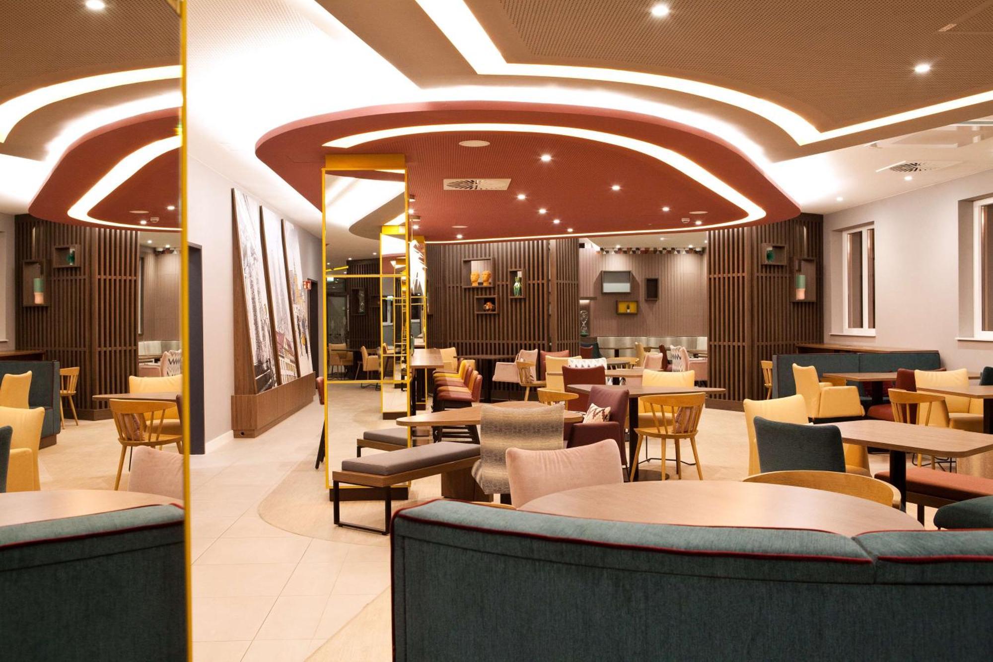 Hotel Hampton By Hilton Ratisbonne Extérieur photo